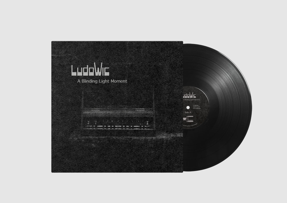 LudoWic - A Blinding Light Moment